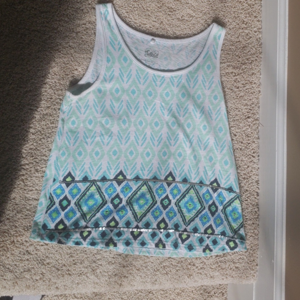Sequined Patterned Tanktop